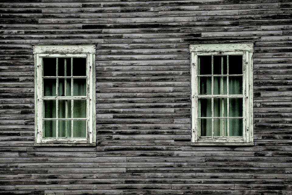 Weathered Maine Windows And Clapboard | Shutterbug